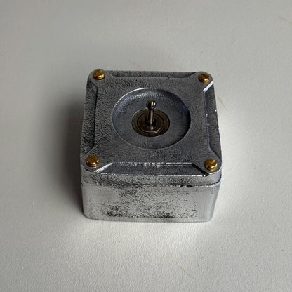 Single Gang 2 Way Conduit Light Switch Solid Cast Metal